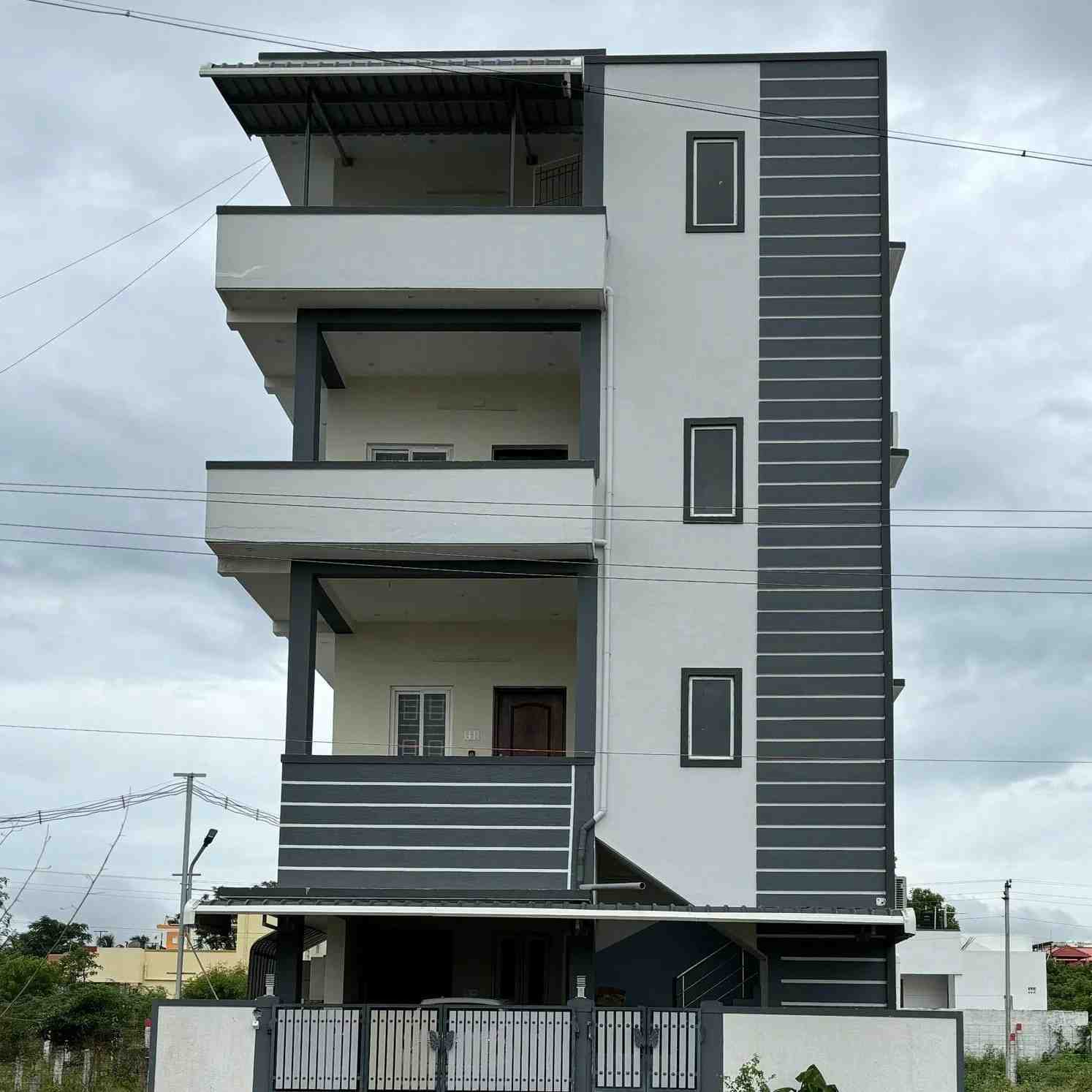 KMS Homestays living space